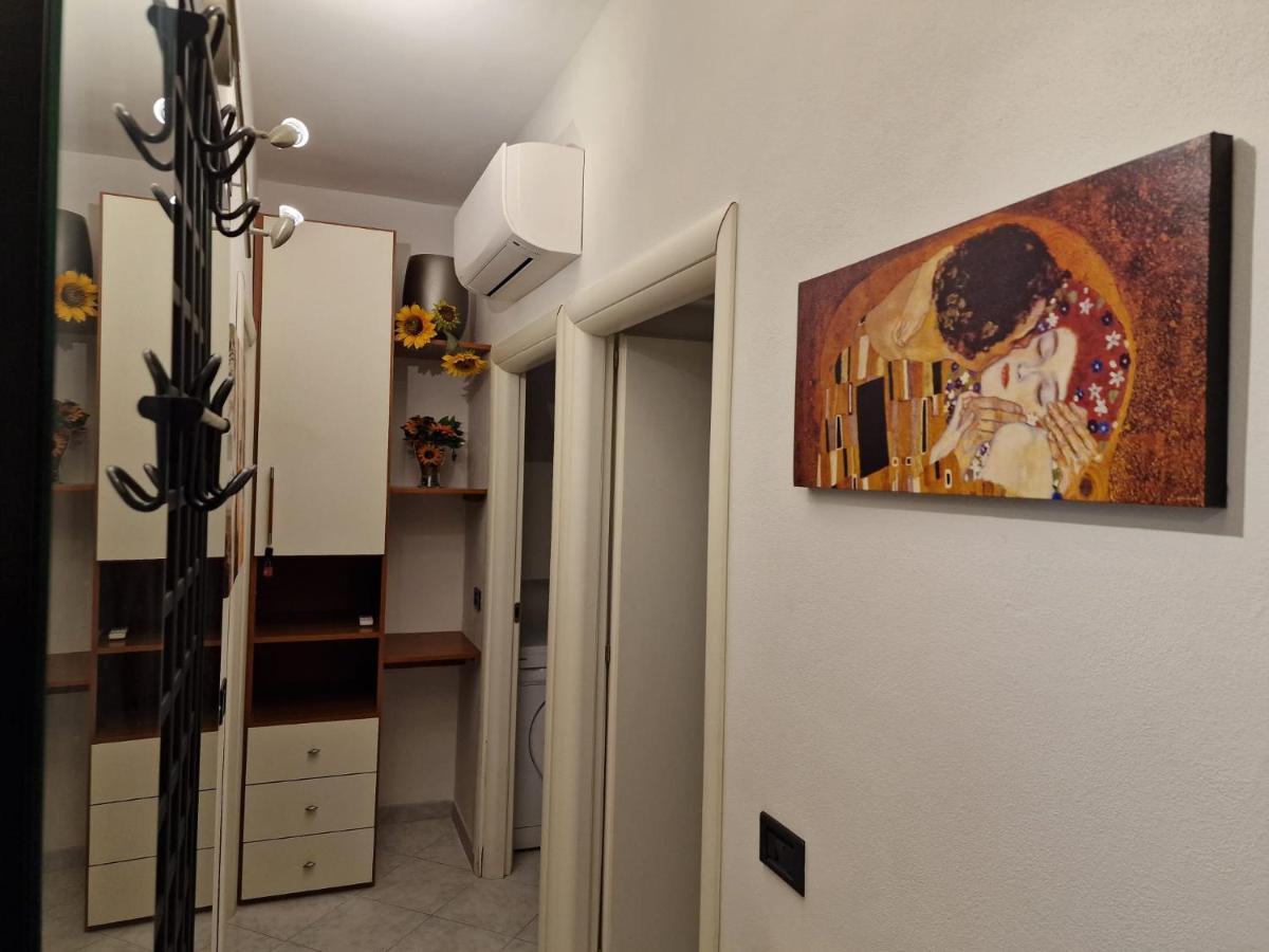 Casa Romantica Tra Liguria E Toscana 오르토노보 외부 사진