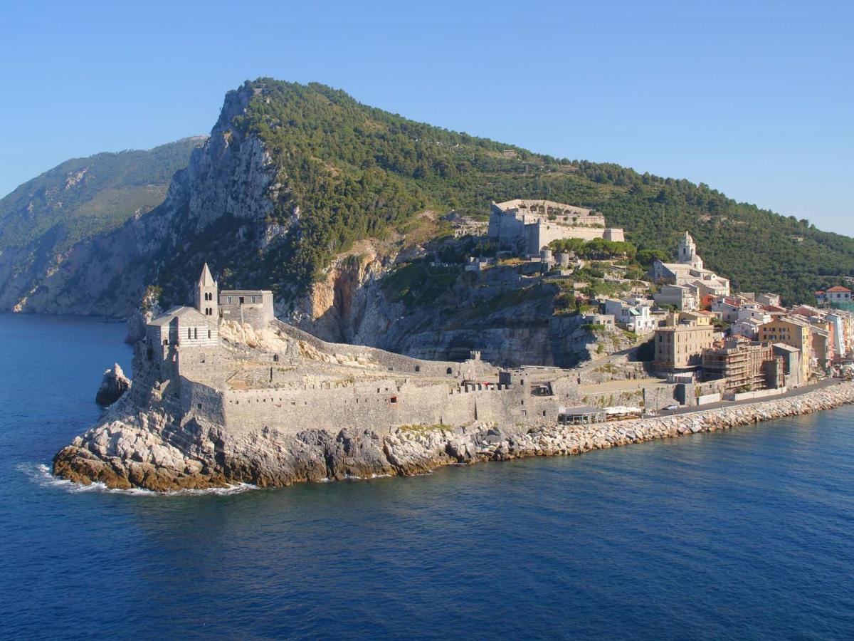 Casa Romantica Tra Liguria E Toscana 오르토노보 외부 사진